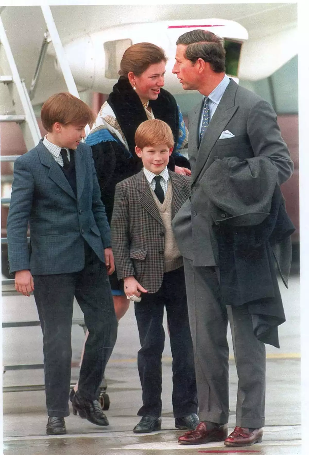 Príncipe Carlos, príncipe Guillermo, príncipe Harry y Tiggy Legge-Bourke