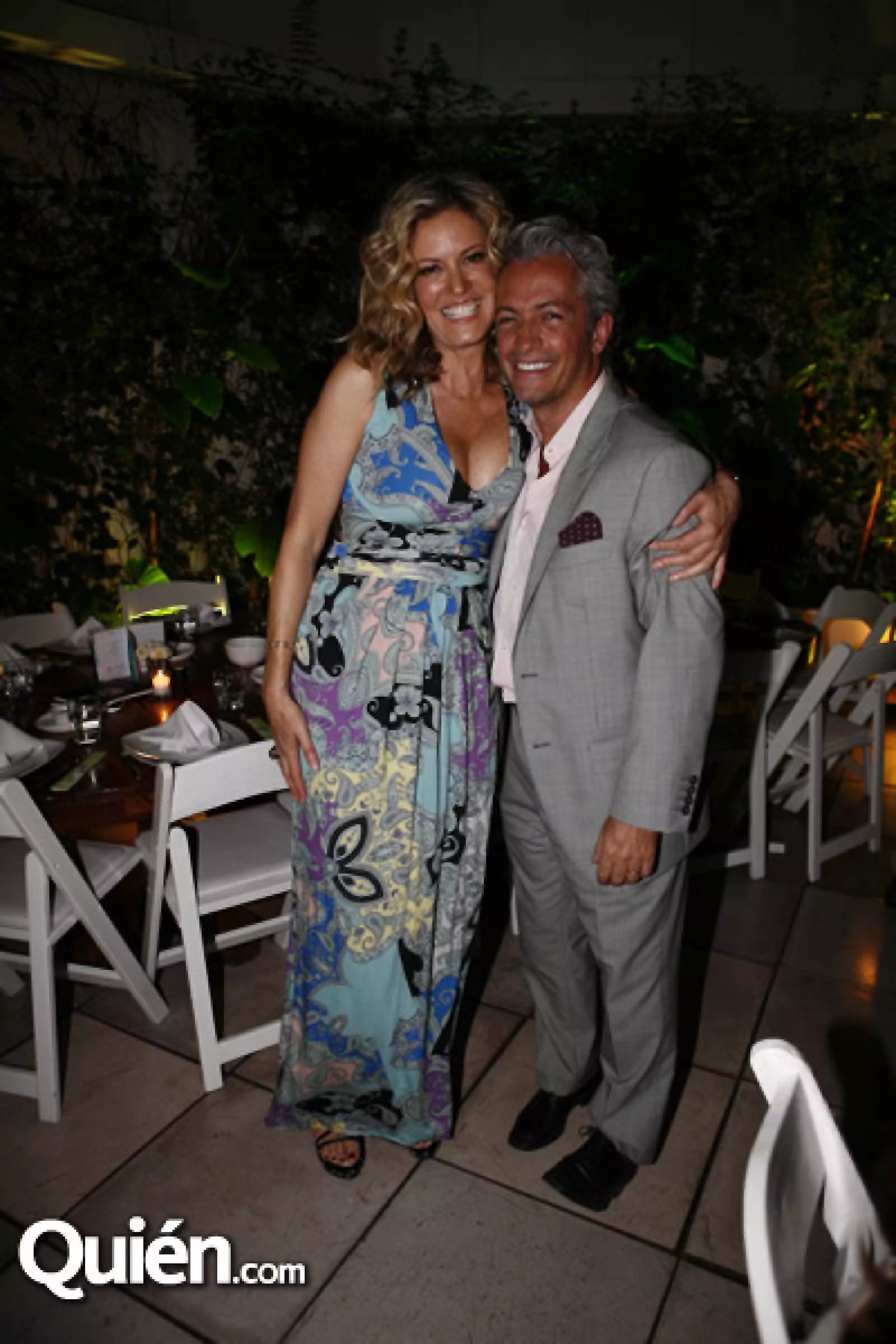 Arturo Velazco,Rebecca de Alba