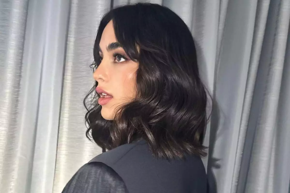 melissa-barrera-clinique.jpg