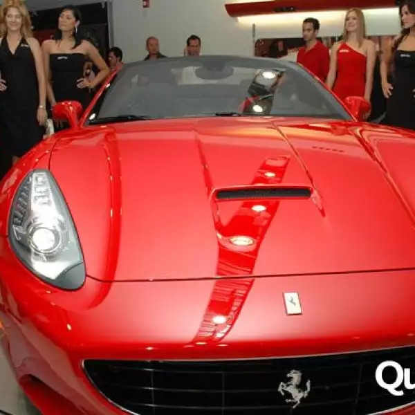 Presentación Ferrari California