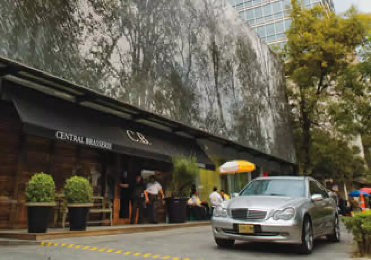 La avenida es reconocida por albergar varias marcas y boutiques de lujo. (Foto: Gunther Sahagún)