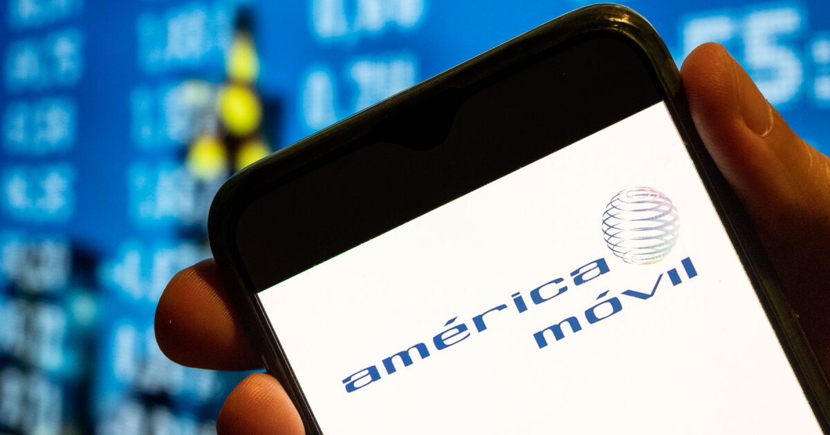 América Móvil, devletin mobil spektrumu kontrol etmesine izin verecek yasalara karşı telaffuz edilir