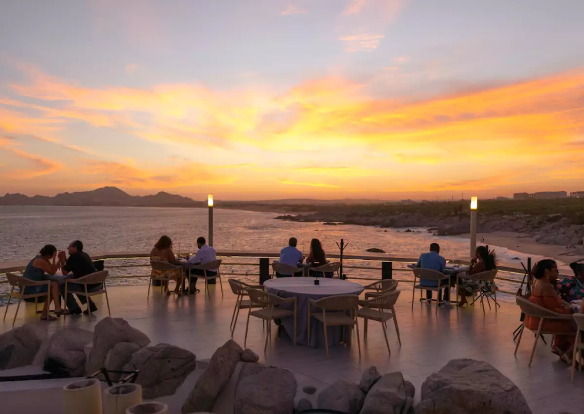 Esto es lo que hay detrás del mejor restaurante de Los Cabos, el Sunset Monalisa