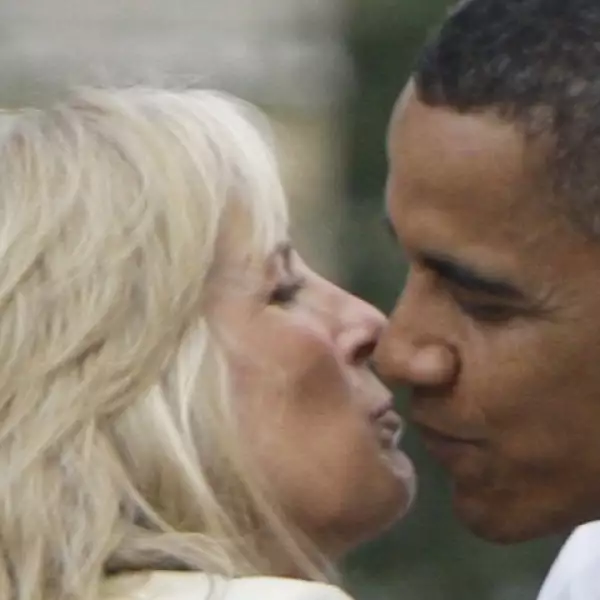 Con Jill, la esposa del vice presidente Joe Biden.