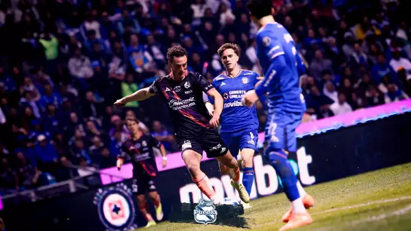 Grupo Salinas está dispuesto a vender al Puebla en medio de su deuda fiscal, pero tiene un costo oculto 