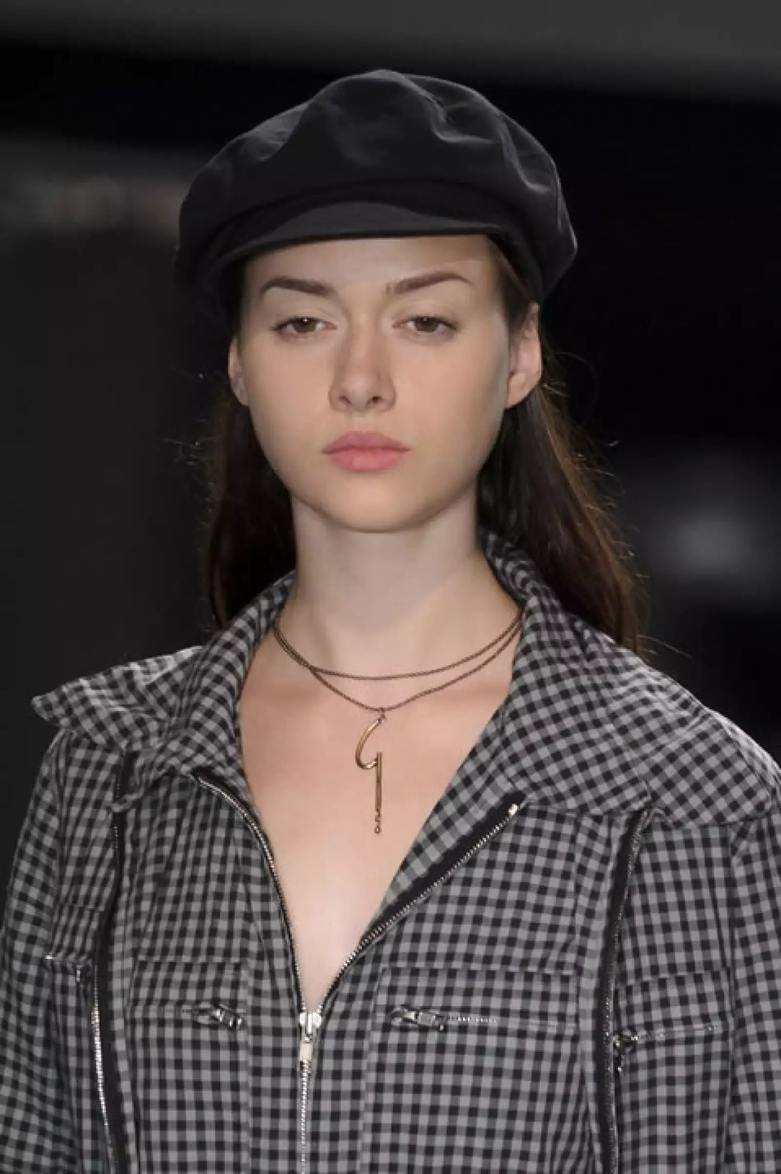 Si lo que te gusta es un toque más europeo, opta por el look más francés de Agnes B.