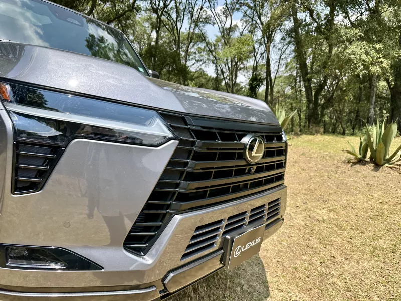 Lexus lanza la GX 550 en México y entra al segmento premium todoterreno