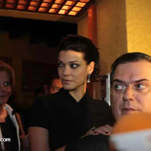 Marcelo Ebrard y su esposa, Rosalinda Bueso.