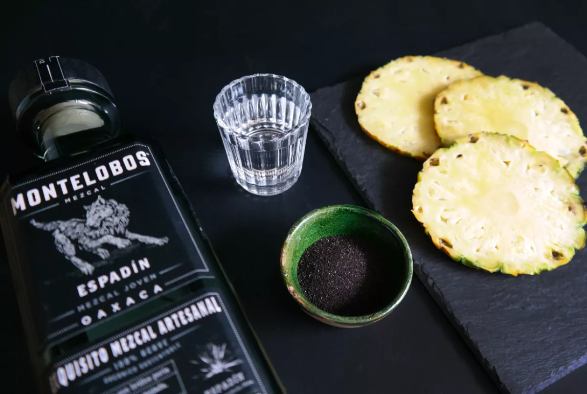 Mezcal Montelobos