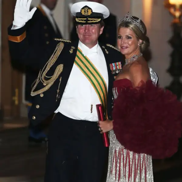 Príncipes Máxima y Guillermo de Holanda.