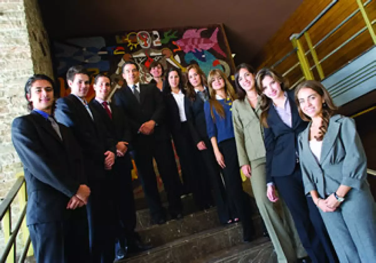 El 80% de los egresados consiguen trabajo a los tres meses de haber terminado la carrera. (Foto: Cortesía Tecnológico de Monterrey)