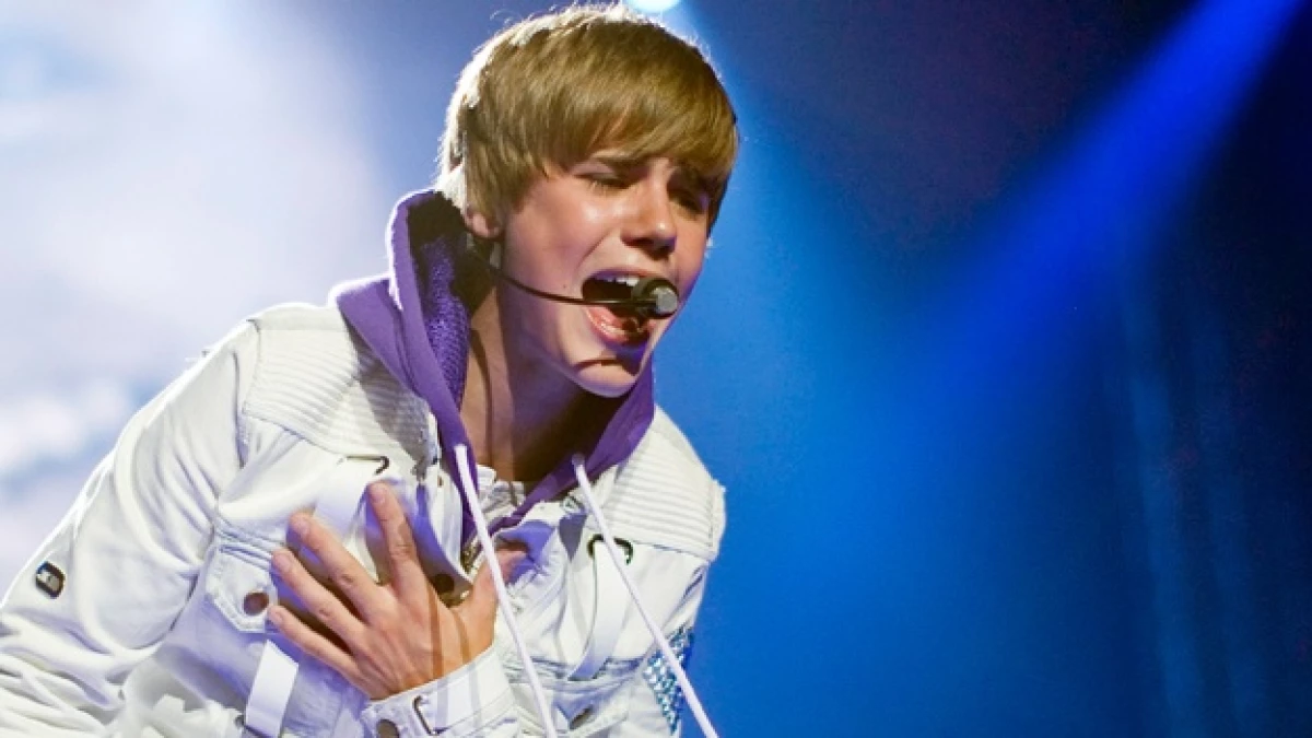 justin bieber muñeco
