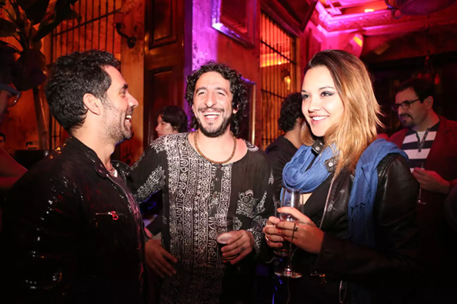 Pablo Moctezuma,Ángel Flores Casandra Riquenes