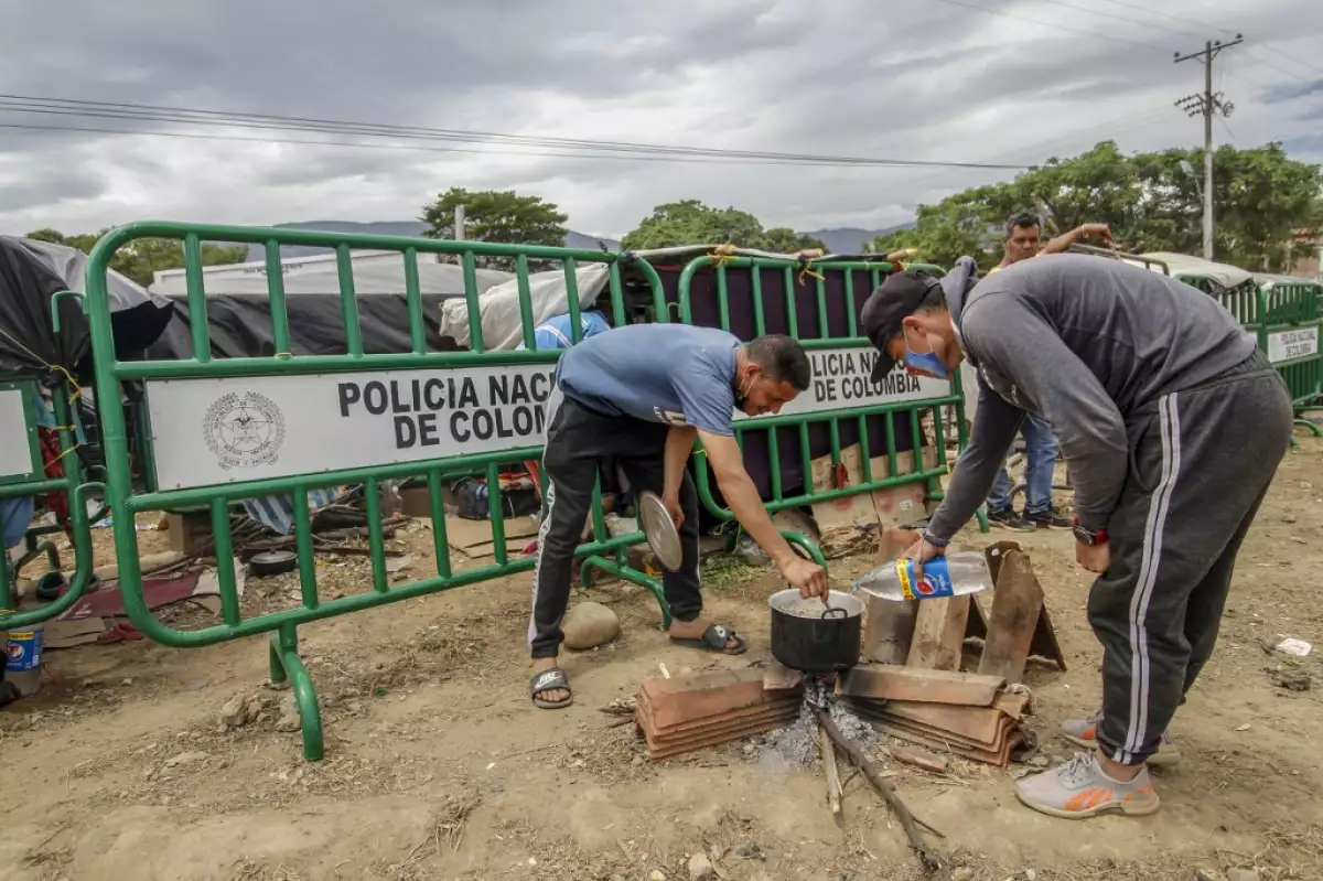 La mitad de la migración