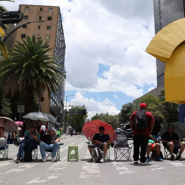 Bloqueo CNTE Bucareli