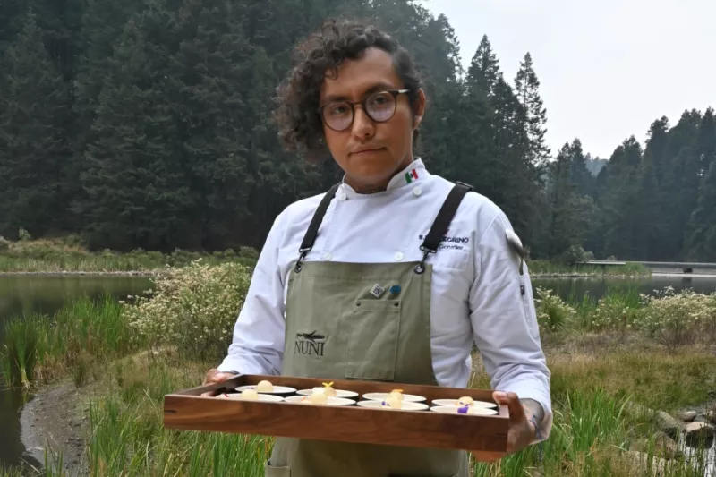 El chef Xchel González y su amor por la naturaleza en la cocina