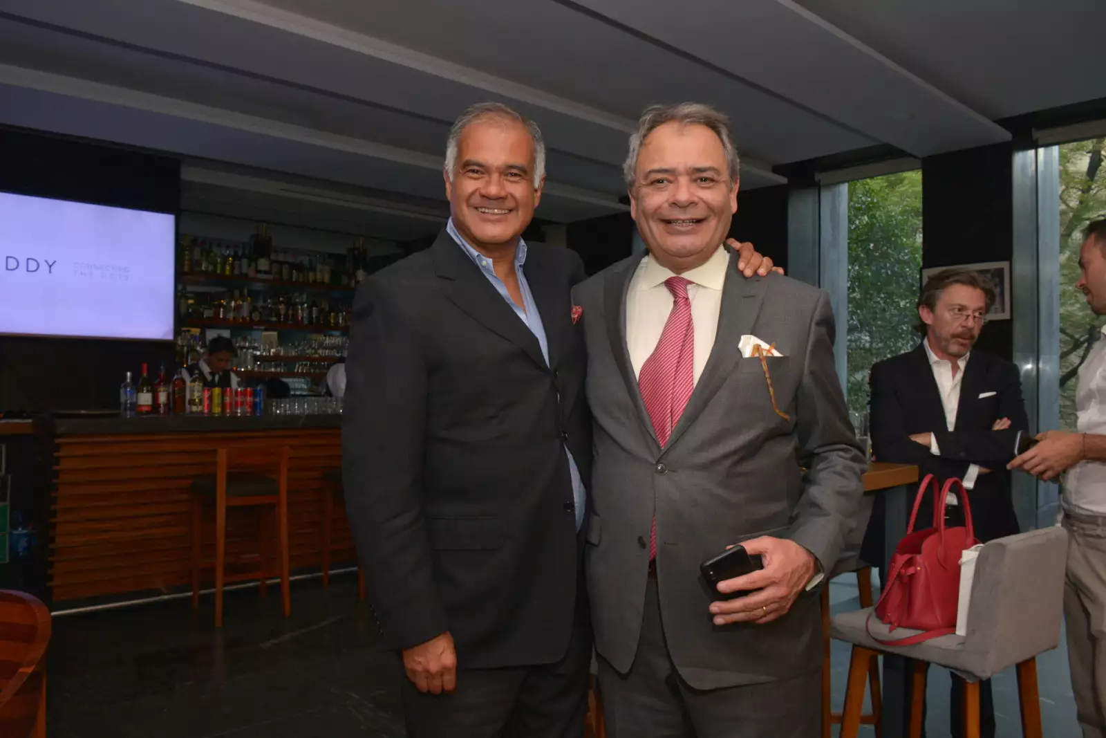 Compañia Saddy Abaunza