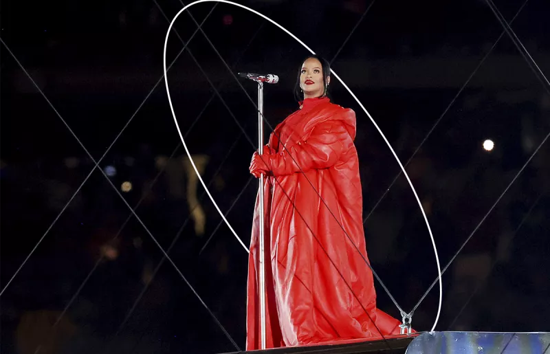 super-bowl-rihanna.jpg