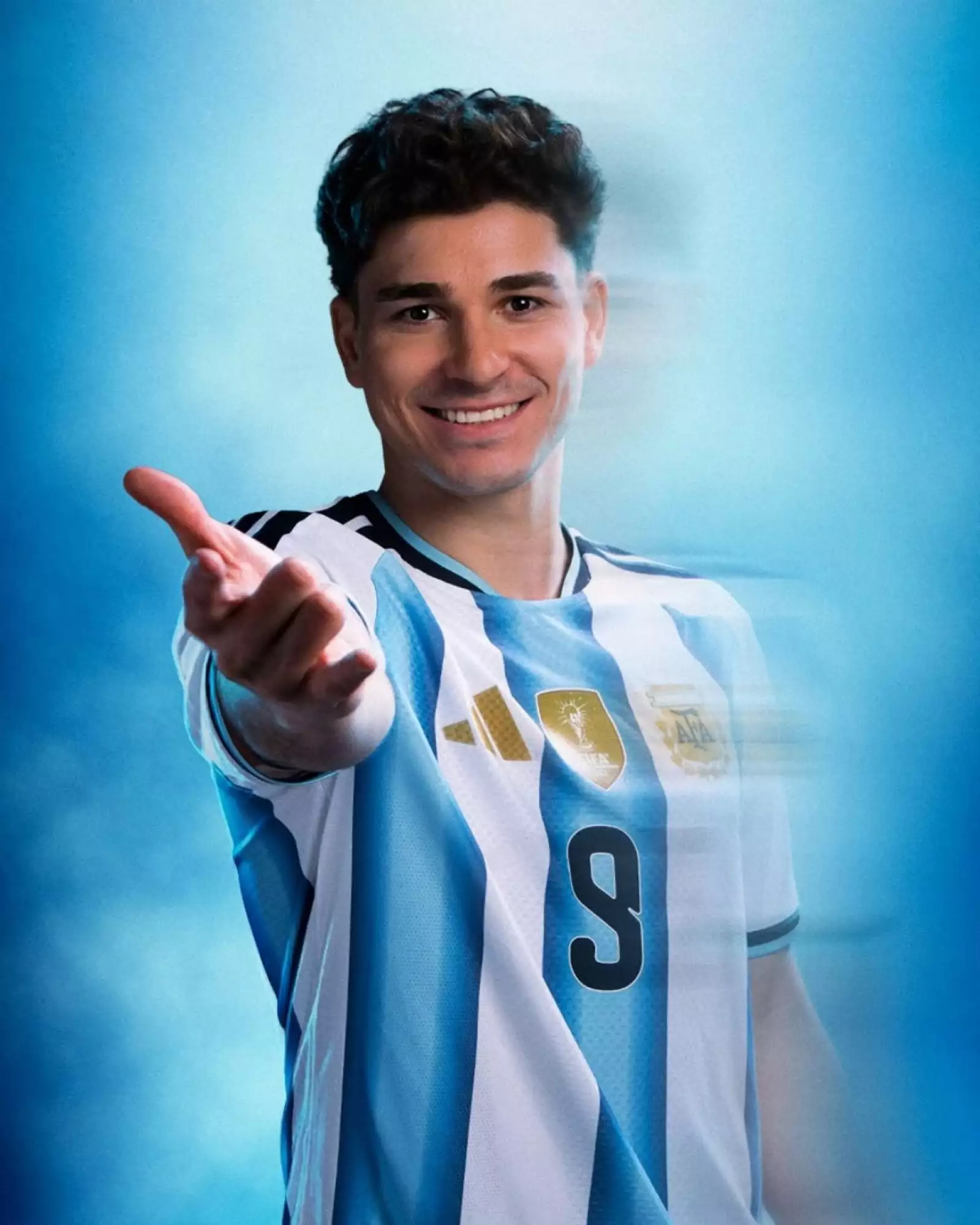 Julían alvaréz .jpg