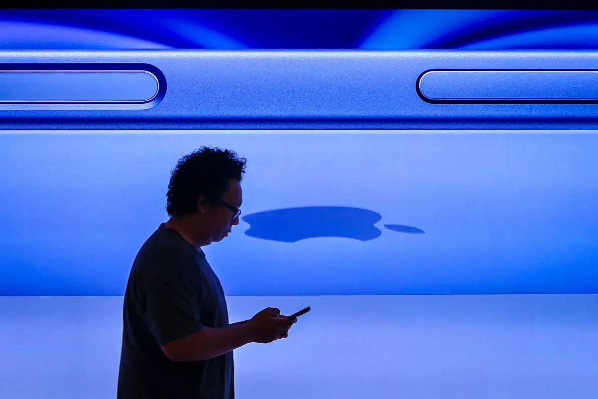 Apple asegura haber corregido la falla, pero investigadores afirman que el problema persiste.