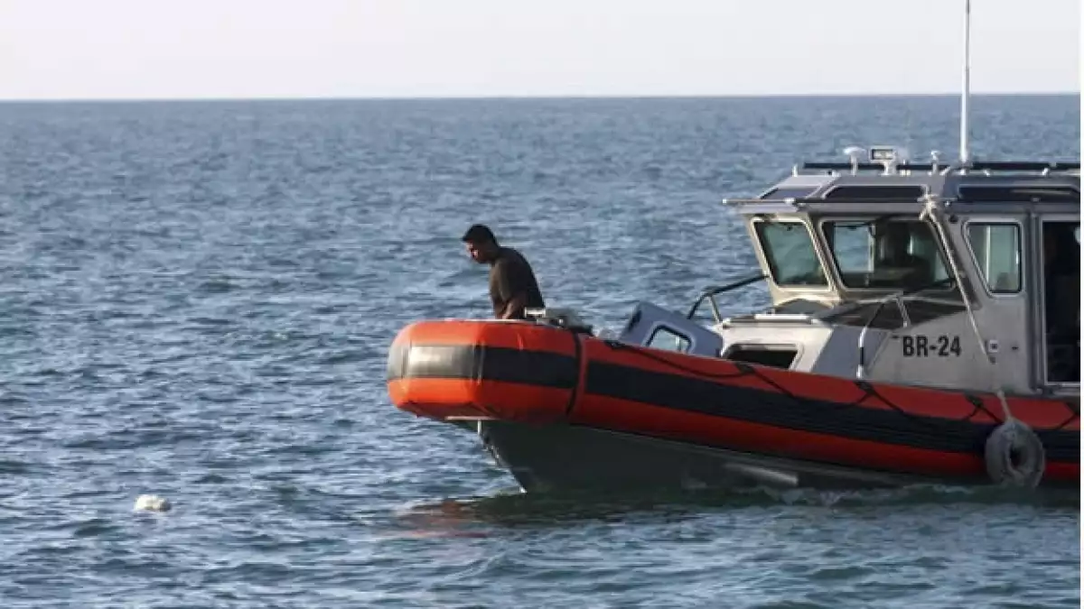 Baja california rescate erik naufragos