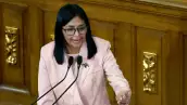 El vicepresidente de Venezuela, Delcy Rodríguez, habla durante la presentación del presupuesto del año fiscal 2026 en el Congreso Nacional en Caracas el 4 de diciembre de 2025.