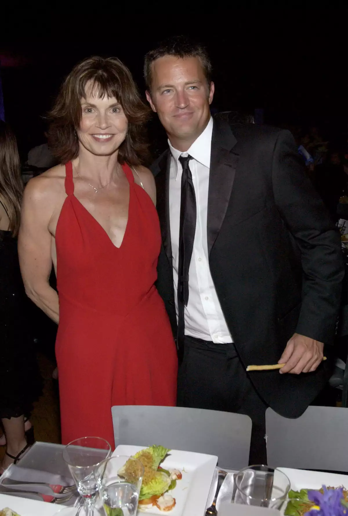 Matthew Perry y su mamá Suzanne Morrison
