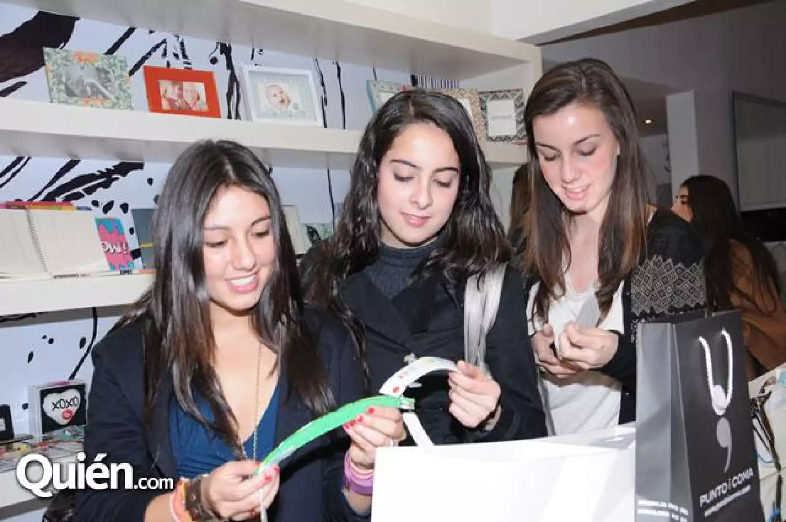Ana María Varas,Mariana López,Karla Félix