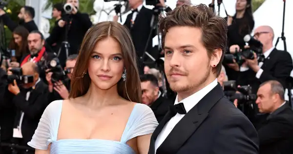 Dylan Sprouse y Barbara Palvin