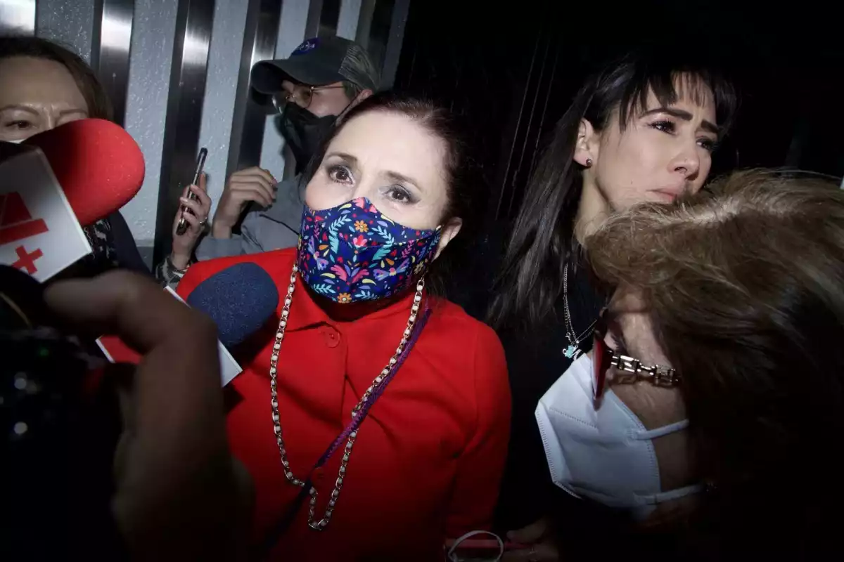 Rosario Robles ¿de investigada por corrupción a mártir?