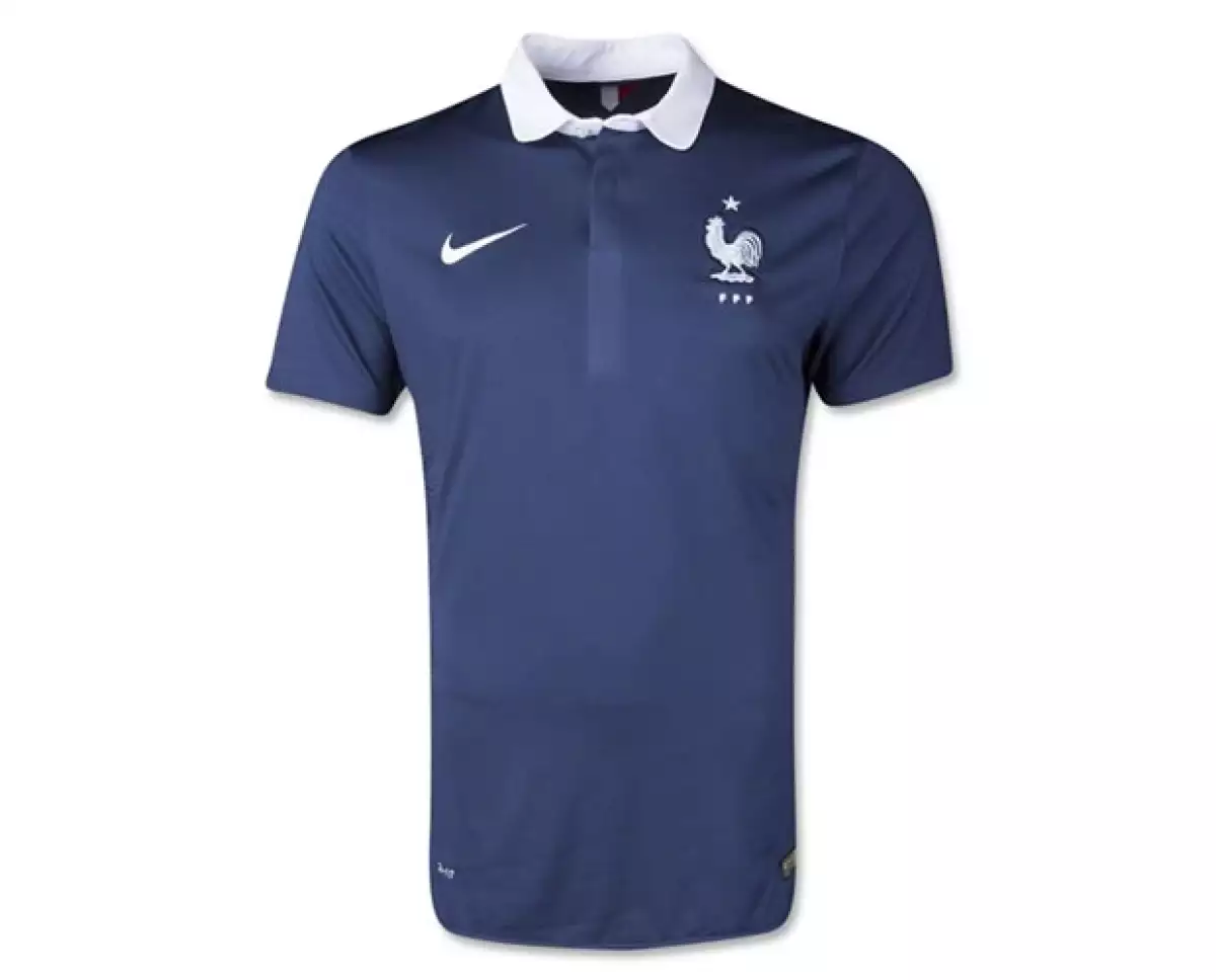 Cada cuatro años se espera con ansia el evento de futbol más importante del mundo y junto a éste la camiseta que portará cada equipo para representar a su país. Éstas son algunas de las favoritas.