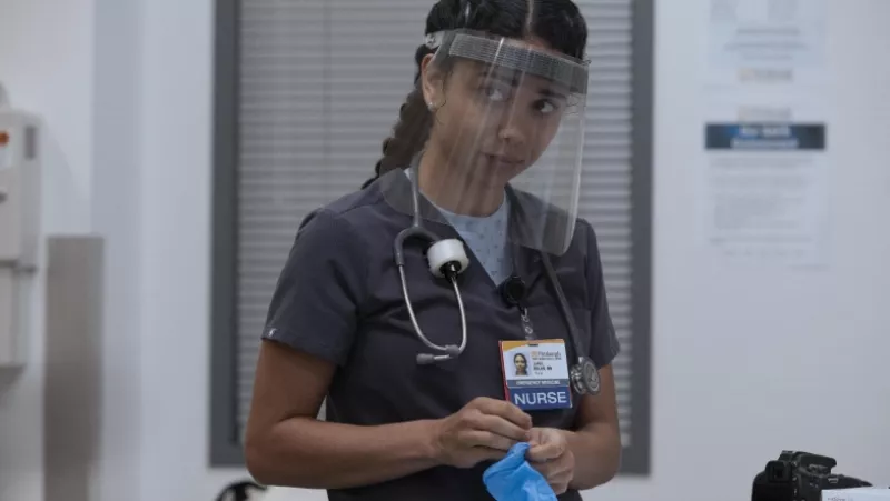 Laëtitia Hollard: “Espero que The Pitt haga que el público exija mayor protección para las enfermeras”
