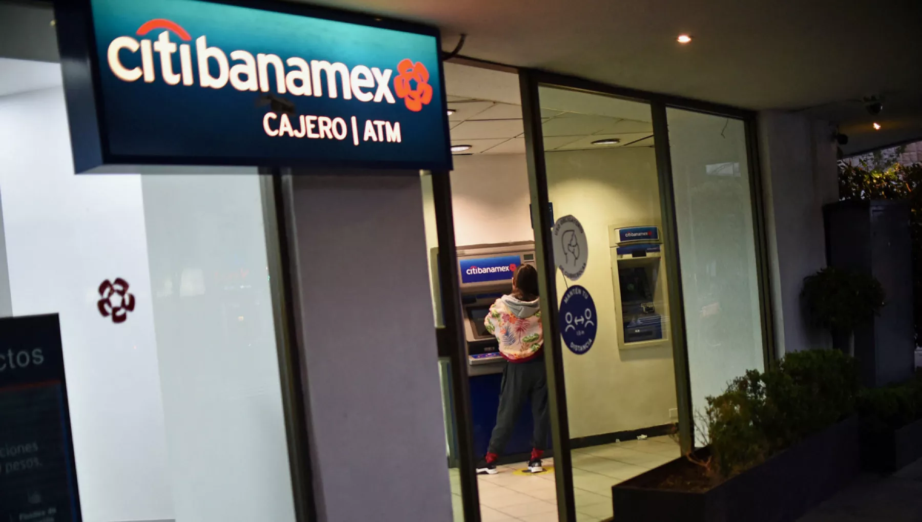 incertidumbre-venta-banamex