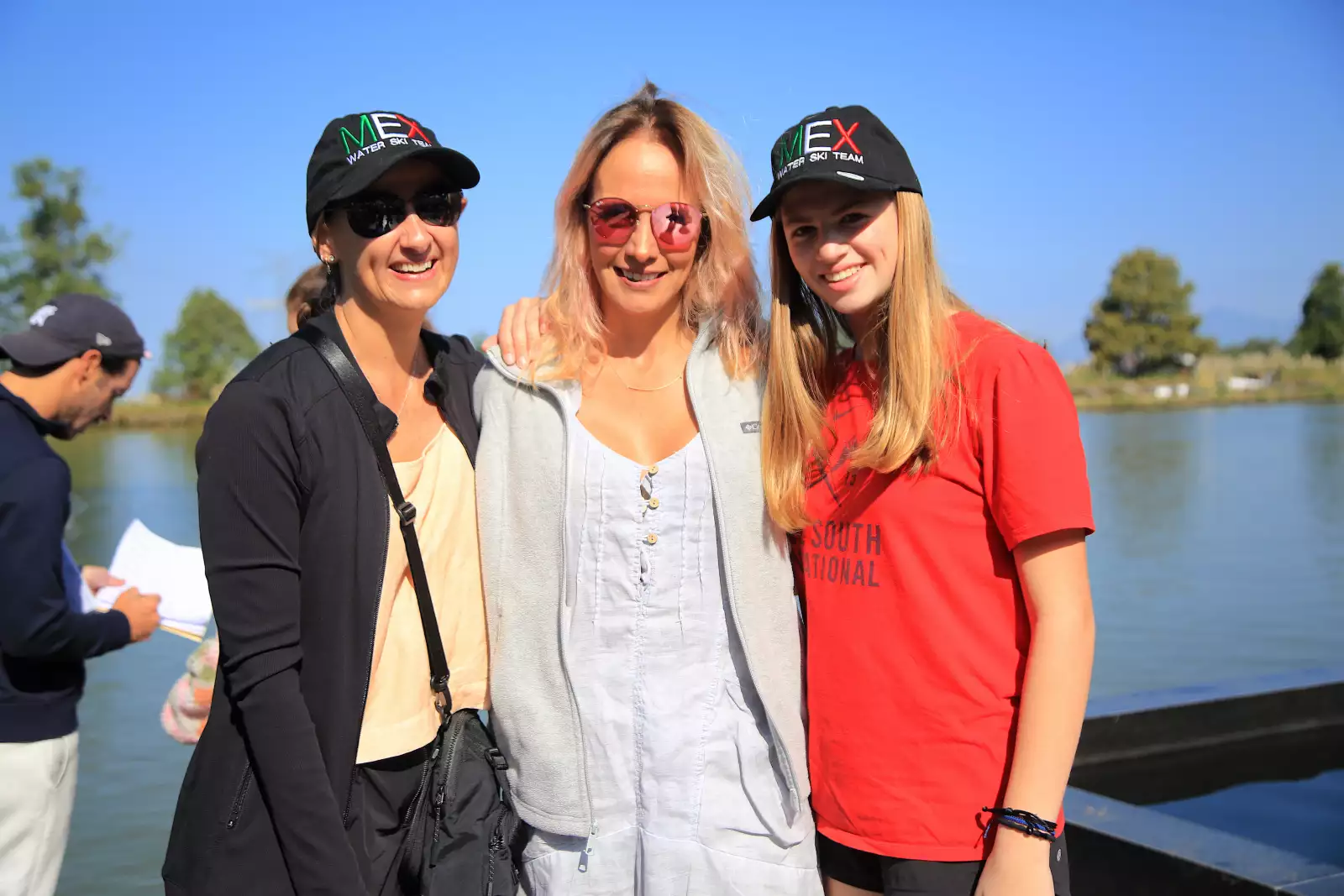 Susana Bernardi, Bárbara Gamiz y Carlota Girault 