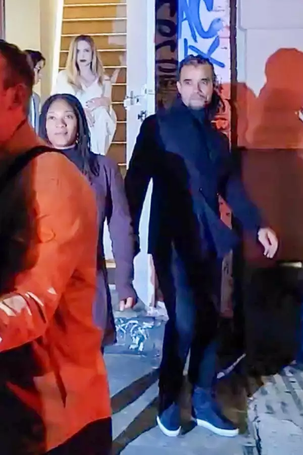 Angelina Jolie y Akala