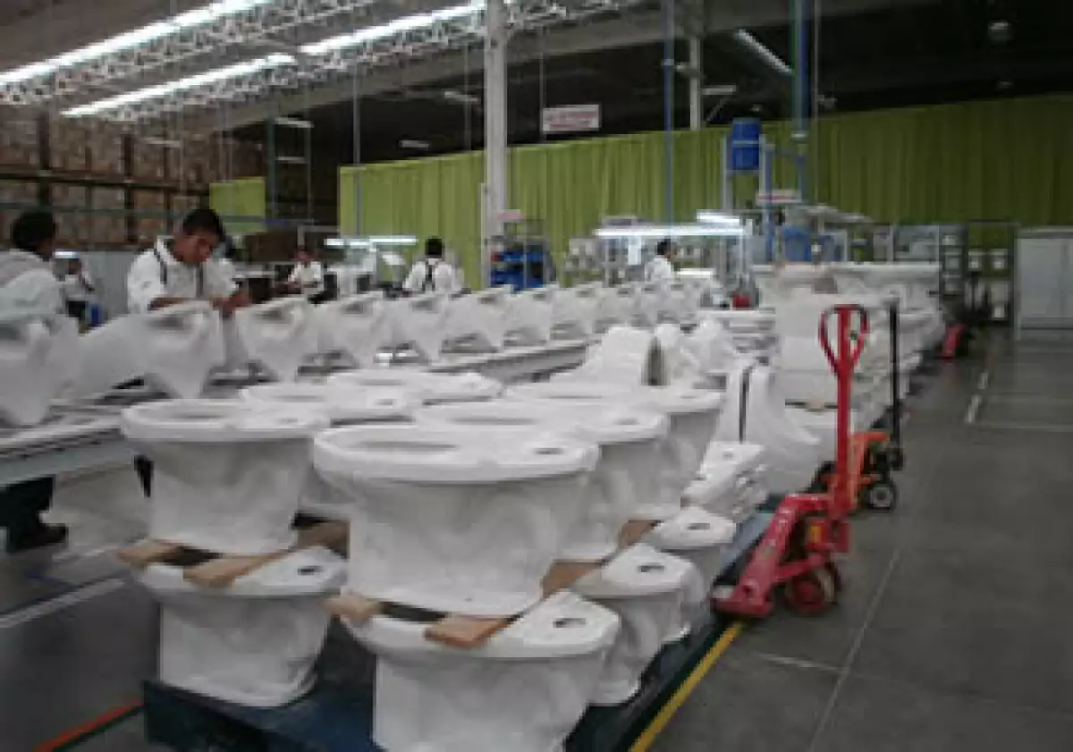 Helvex destina de 5 a 7% de sus ventas totales a investigación y desarrollo de nuevos productos. (Foto: Ivet Rodríguez)