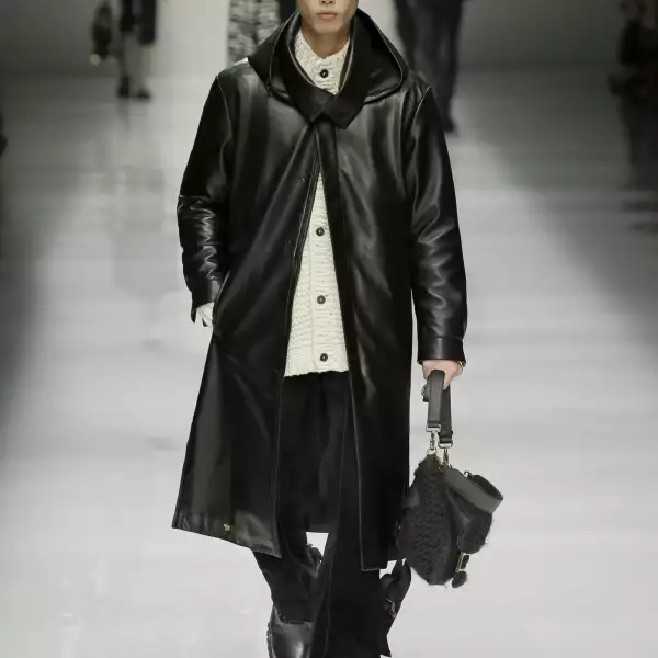 10_FENDI _MAN_FW_20_21.JPG