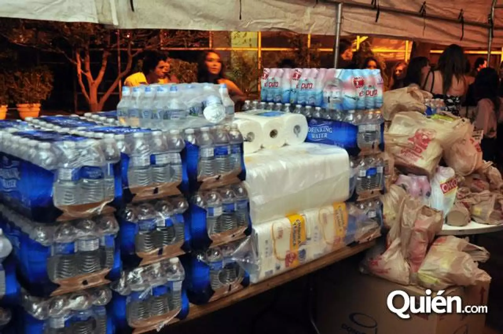 Ayuda a Damnificados