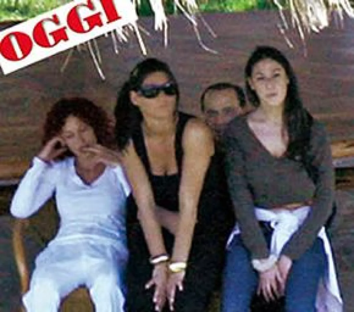El primer ministro italiano ordenó a su abogado tomar medidas contra el diario por publicar fotos de sus invitados desnudos. Esta no es la primera vez que tiene problemas por imágenes polémicas.