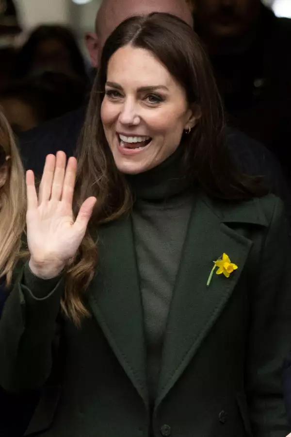 Prince William and Catherine Duchess of Cambridge visit to Abergavenny Market, Wales, UK - 01 Mar 2022