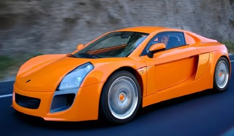Platicamos con la gente que fabrica el ahora famoso Mastretta, que sirvió como excusa para que los presentadores de Top Gear hicieran bromas sobre México y los mexicanos.