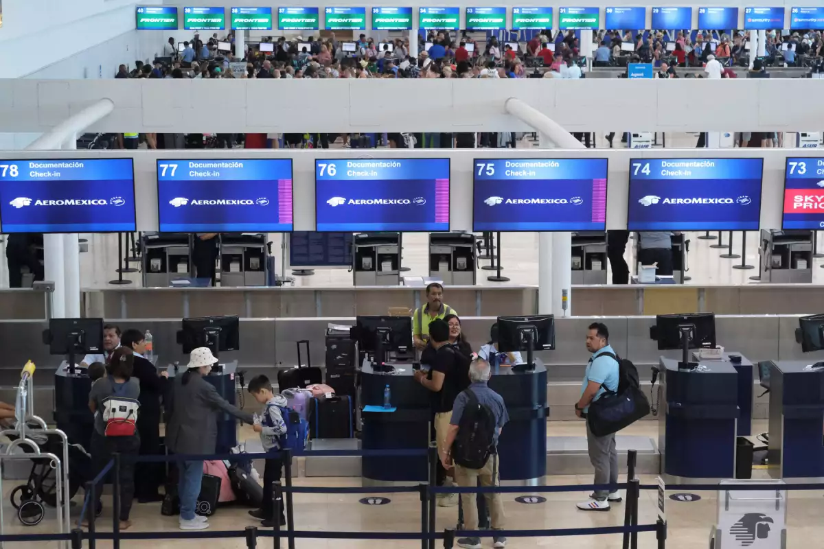 Otro golpe al bolsillo: Viajar con menores al extranjero será más caro en 2026