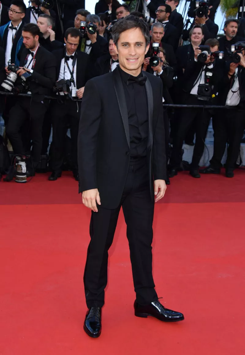 Gael García se encuentra en Cannes por su película `Neruda`.