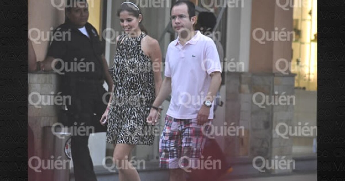 Cesar Nava Y Patylu Relajan Los Nervios Previos A La Boda En Acapulco Belén, campanas de belén que los ángeles tocan ¿qué nuevas me traéis? relajan los nervios previos a la boda