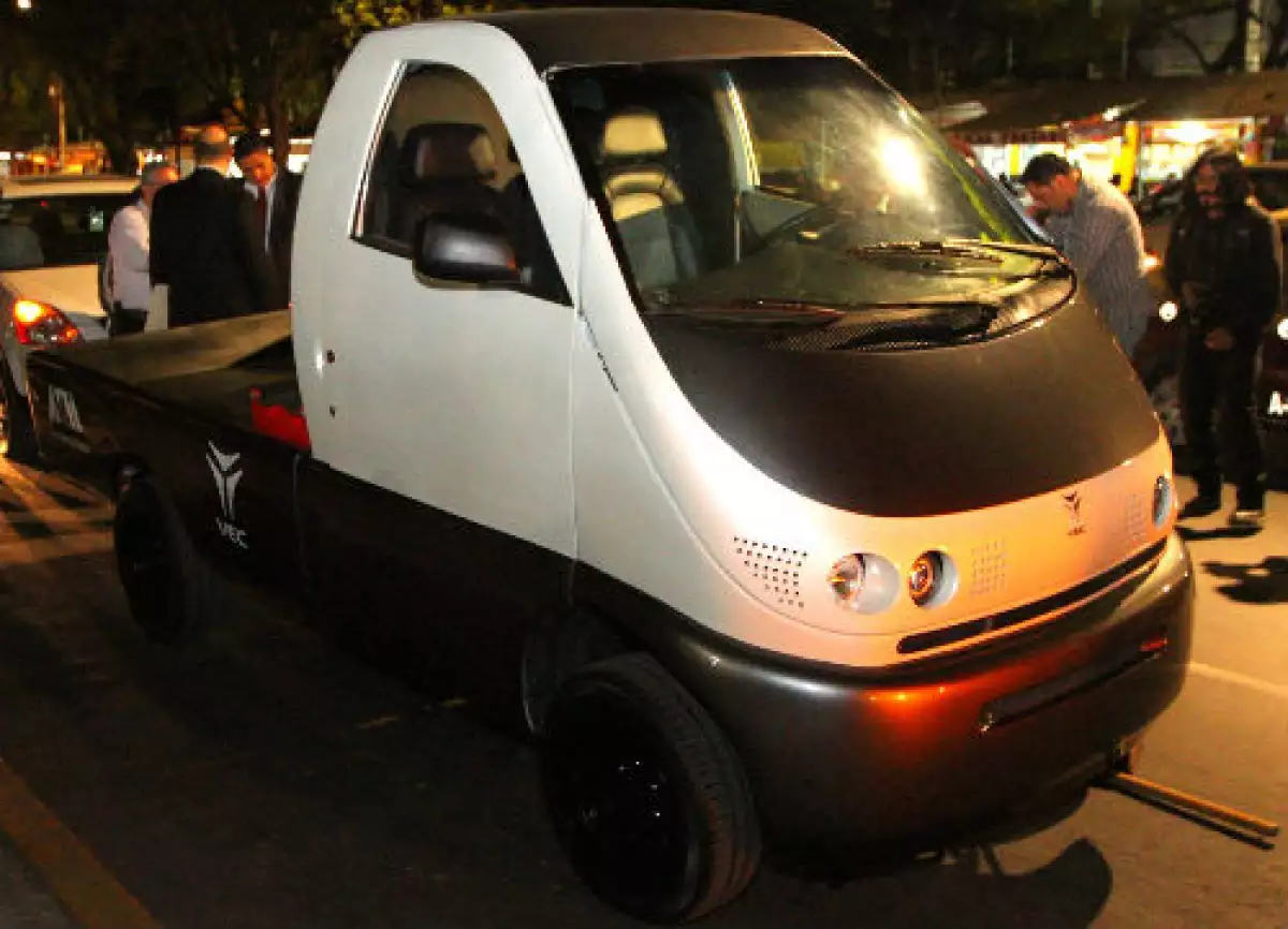 auto el�ctrico UAM-VEC