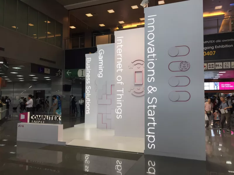 Más de 200 startups se dieron cita en la feria tecnológica de Asia para presentar sus proyectos.