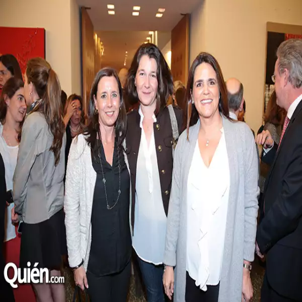 Alejandra Aldana,Sofia Buch,Ines Fernández del Valle