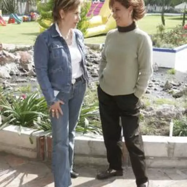 Paty Rivera, Ana Laura Torices