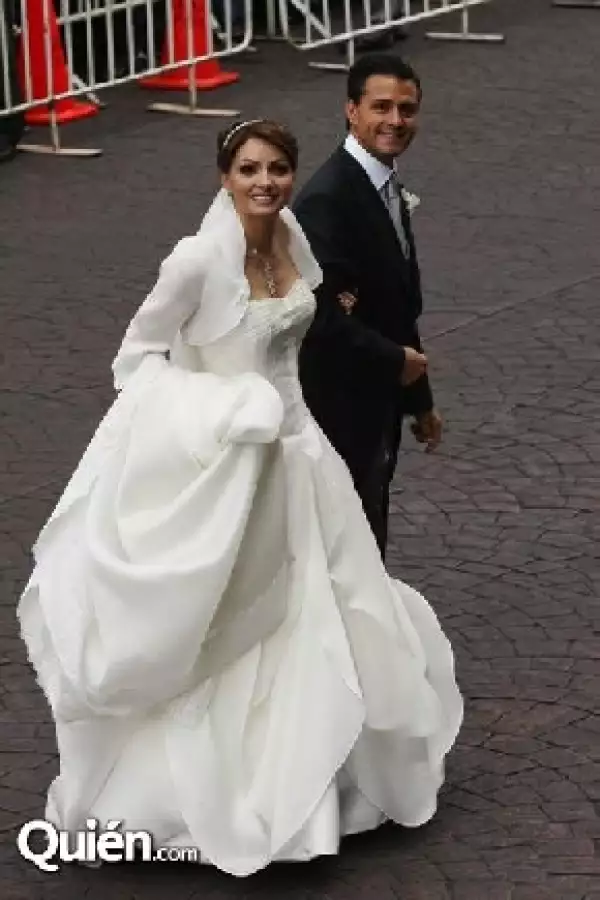 Aunque hubo algunos comentarios sobre el look de él, la gran mayoría se centré en ella.