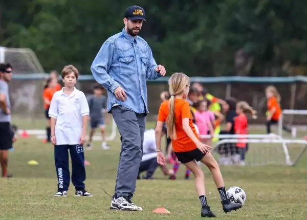 PREMIUM EXC Gerard Piqué